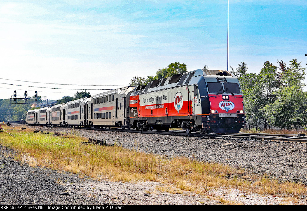 NJT 4503 on train 1111